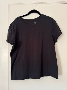 nuuds Classic Crewneck Tee